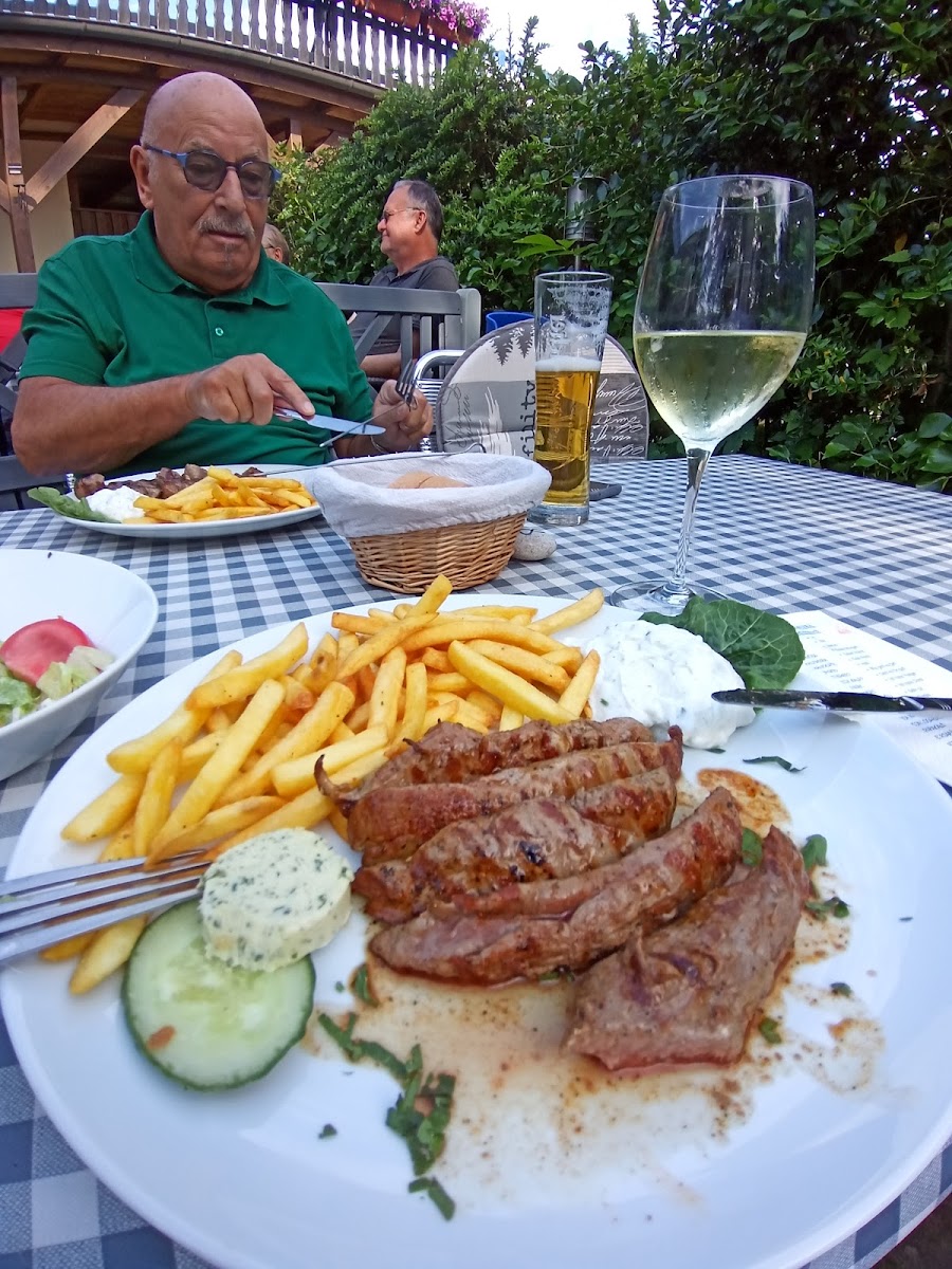 Restaurant Korfu Der Grieche Am Bach-10